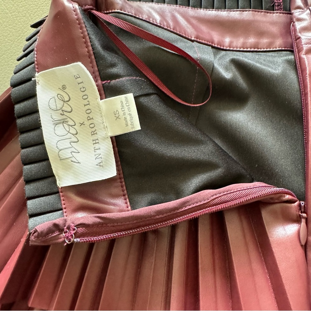 Anthropologie TIERED FAUX LEATHER MINI SKIRT | Color Plum | Size XS - Picture 7 of 8